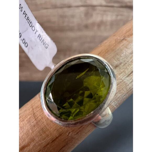 NEW size 7.5 peridot oval cut gemstone sterling silver ring 5.96 grams - Picture 15 of 16